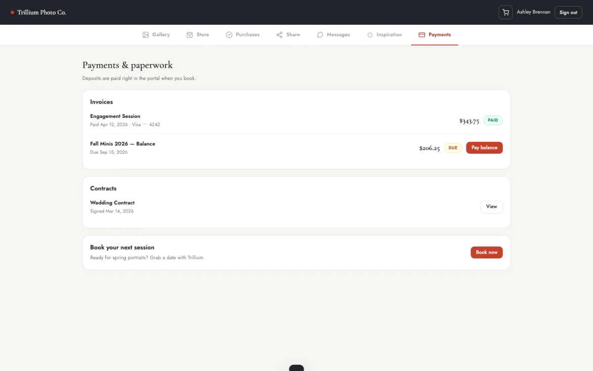 Payments and paperwork in the portal: invoices with statuses and the signed wedding contract.
